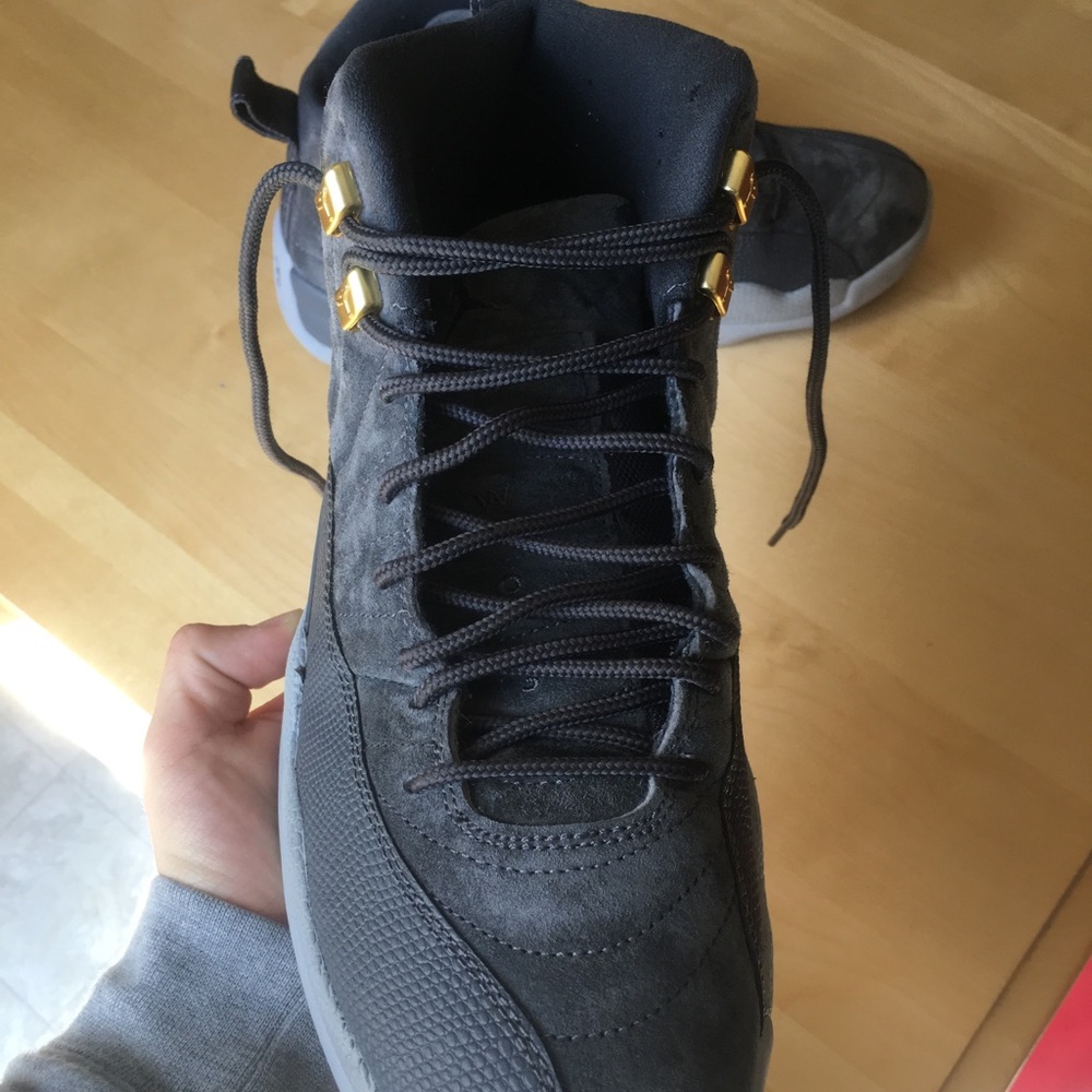 Jordan 12 Grey Suede Size 9.5